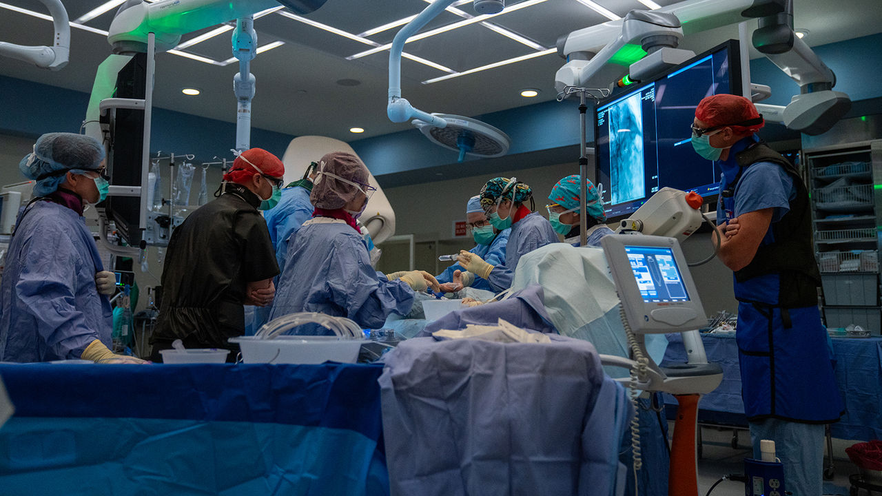 ChristianaCare doctors perform Delaware's first TAMBE procedure