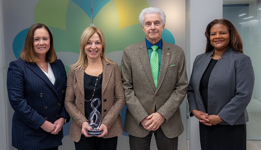 Stacey Bacchieri, ganadora del premio Carroll M. Carpenter Impact Award 2023